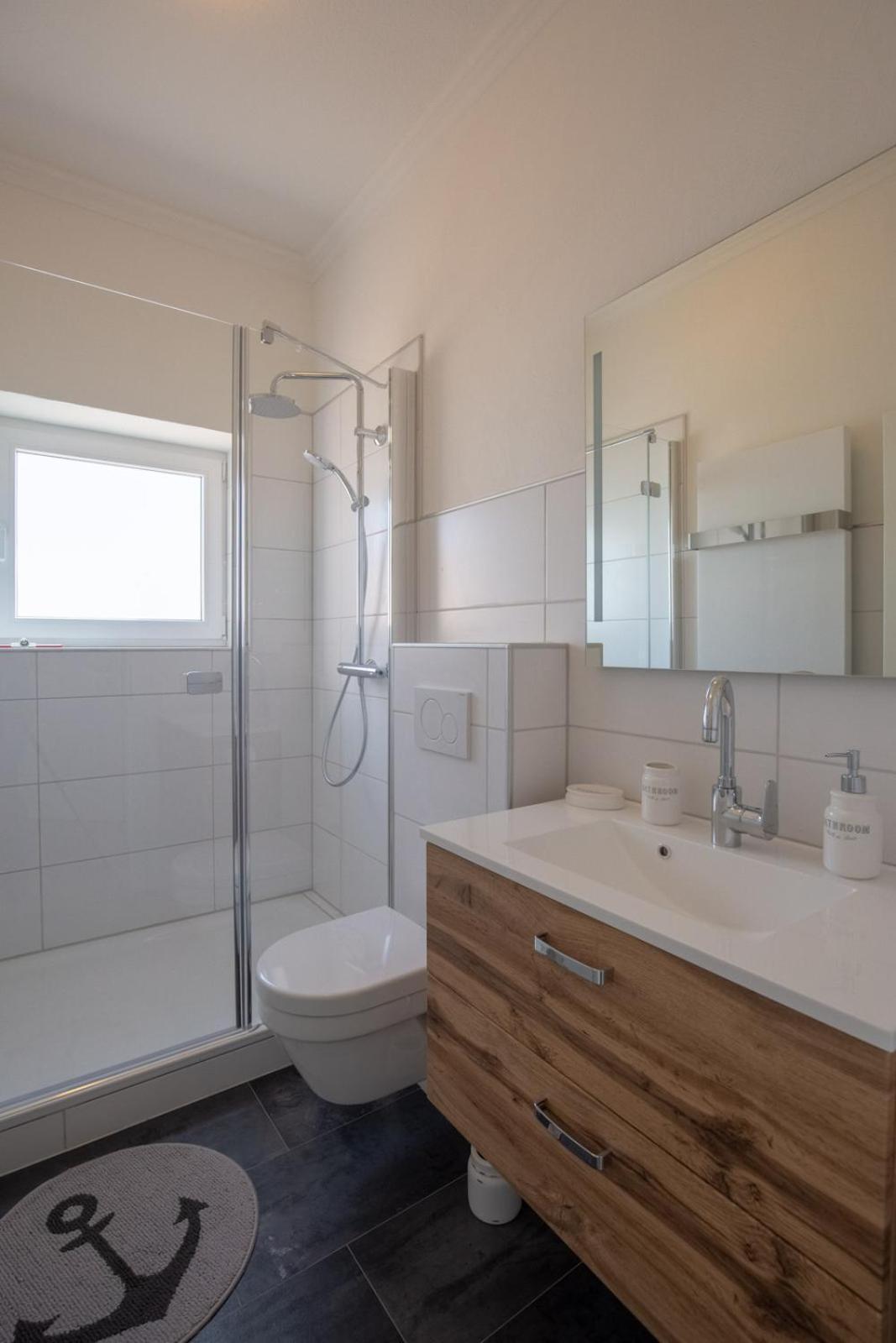 Ankerplatz Ueber Dem Hafen-Pub Apartment Pellworm Ngoại thất bức ảnh